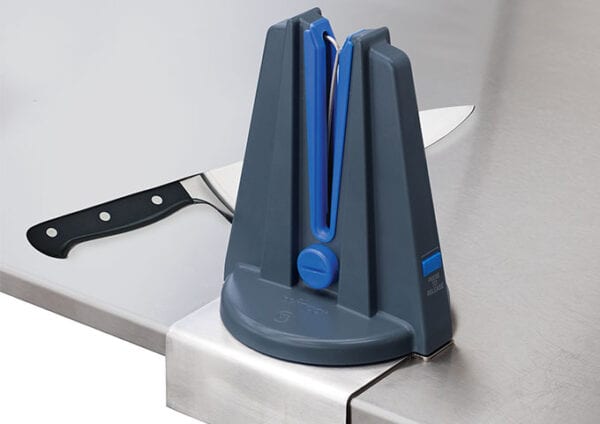 Blade Station Hands-Free Knife Sharpener, KSP-6, Winco - Image 3