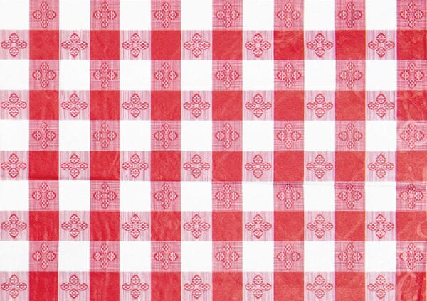 Plastic checkered tablecloth - Image 5