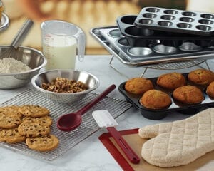 Baking Pans and Accessories